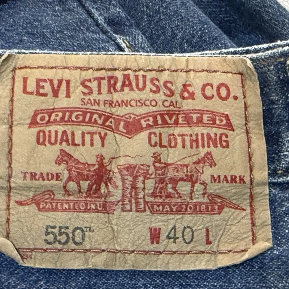 Levi's 550 Jean Shorts‎ Mens Size 40 Medium Wash Denim Relaxed Fit Red Tab